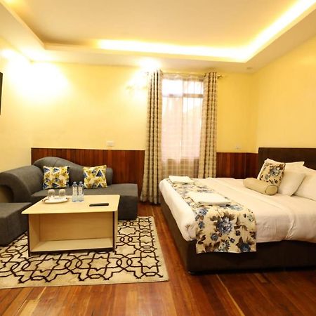 Sirona Getaway Hotel Найроби Екстериор снимка