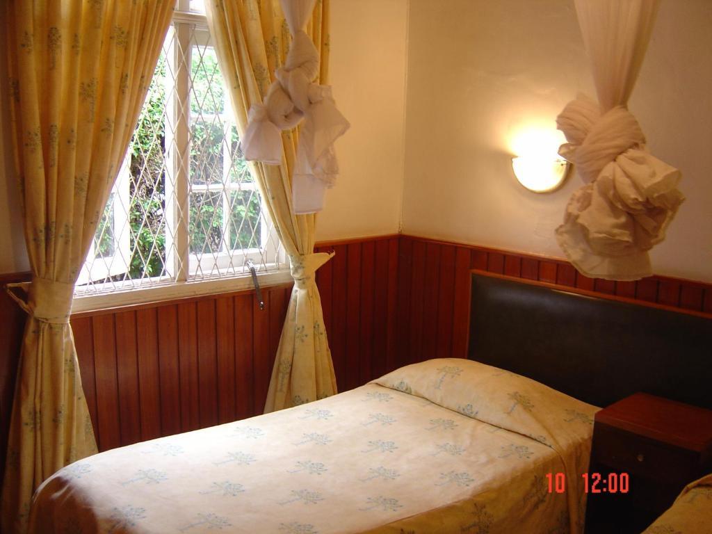 Sirona Getaway Hotel Найроби Екстериор снимка