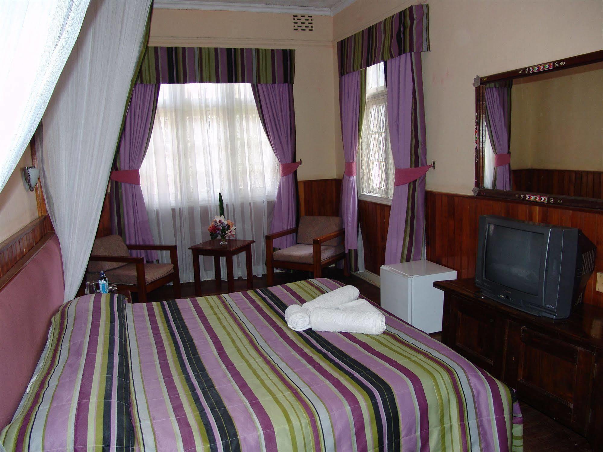 Sirona Getaway Hotel Найроби Екстериор снимка